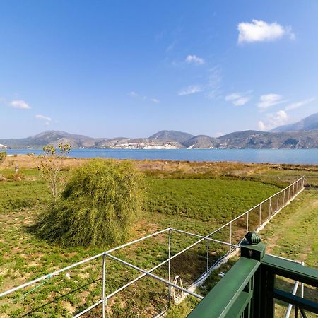 Villa Rania: Ευάερη Βίλα Με Θέα Τη Θάλασσα Lixouri Buitenkant foto